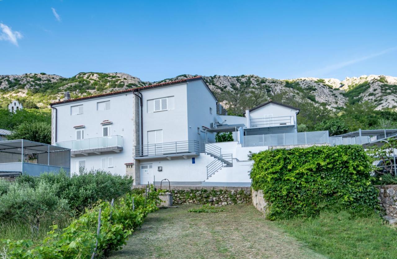Relax House Rosemary Draga Bascanska Exterior foto