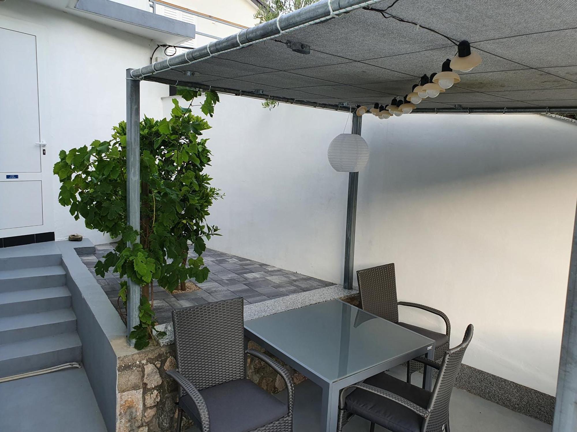 Relax House Rosemary Draga Bascanska Exterior foto