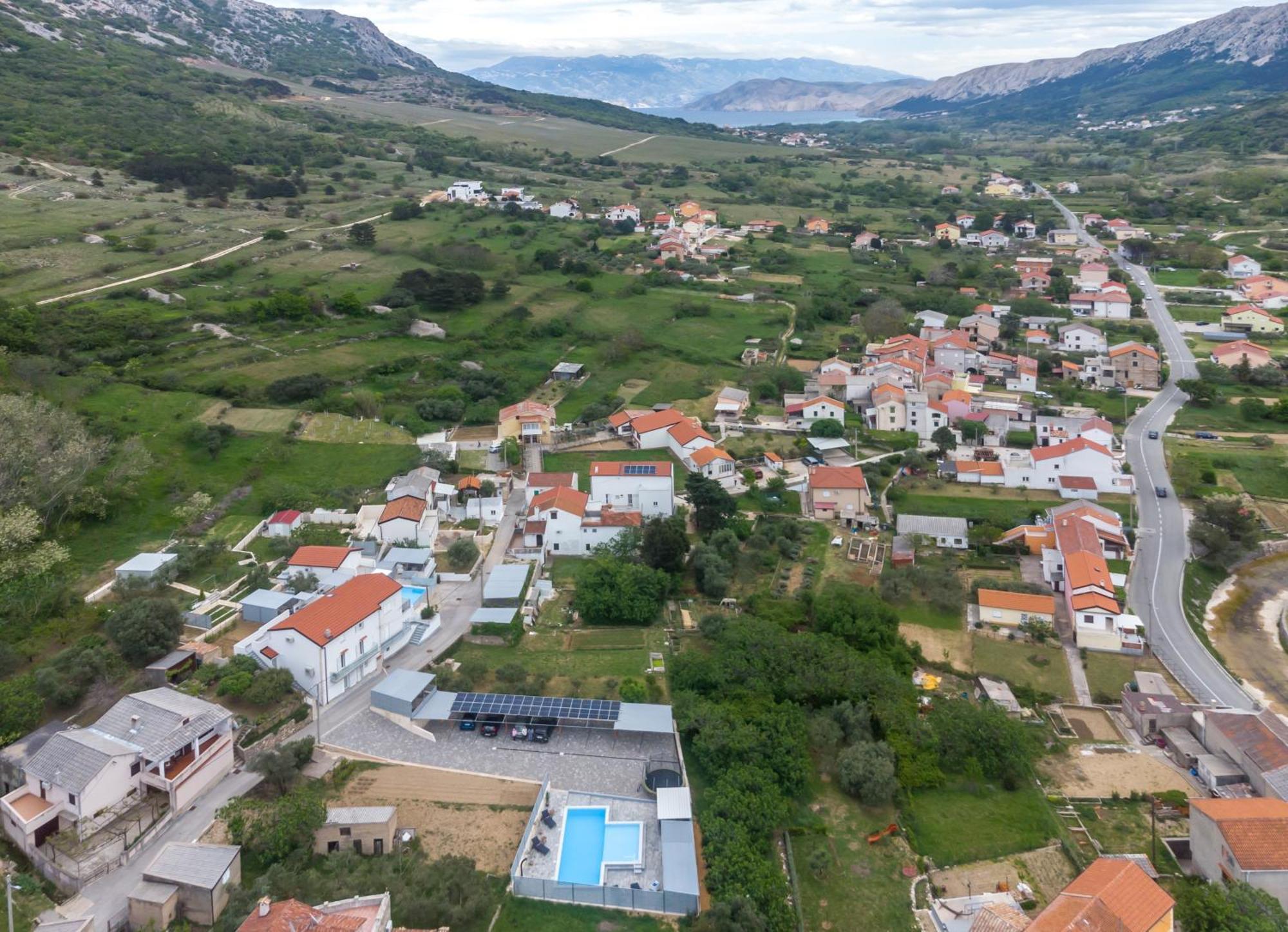 Relax House Rosemary Draga Bascanska Exterior foto
